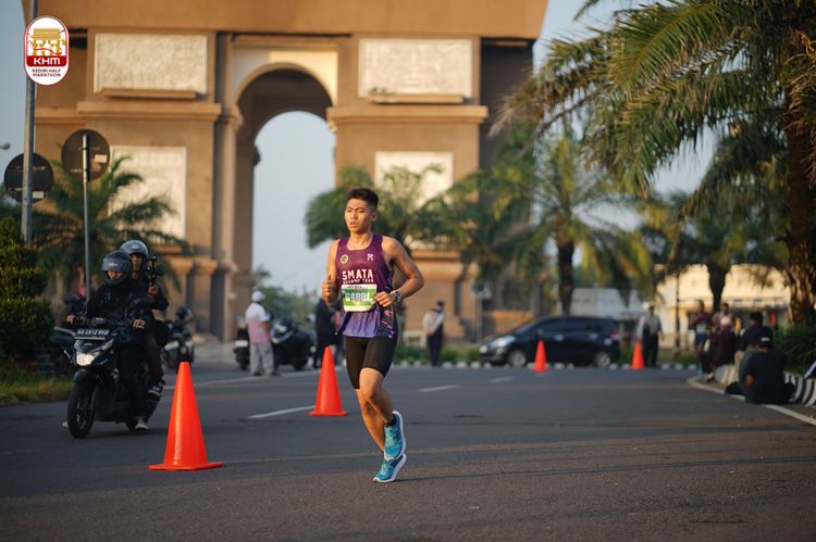 Race photo from Kediri Half Marathon 2024