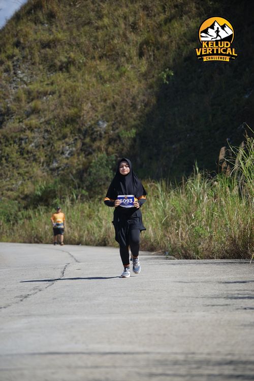 Race photo from Kelud Vertical Challenge 2024
