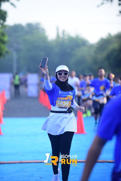 Race photo from Isoplus Run 2024 Surabaya