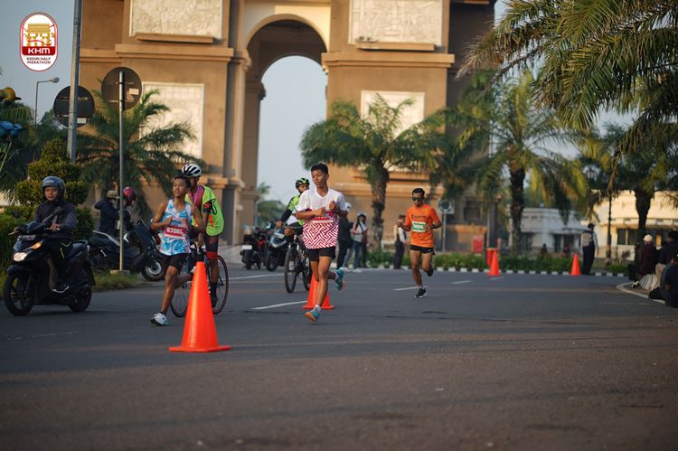Race photo from Kediri Half Marathon 2024