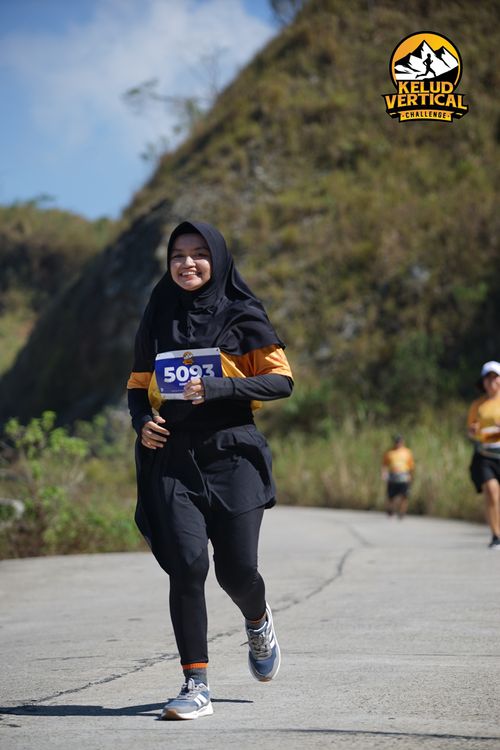 Race photo from Kelud Vertical Challenge 2024