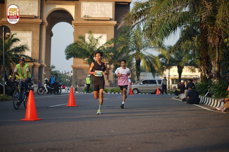 Race photo from Kediri Half Marathon 2024