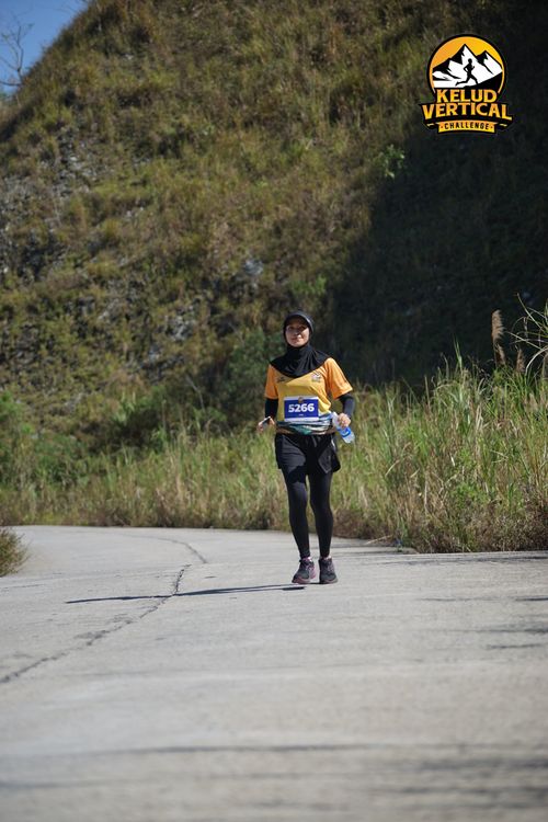 Race photo from Kelud Vertical Challenge 2024