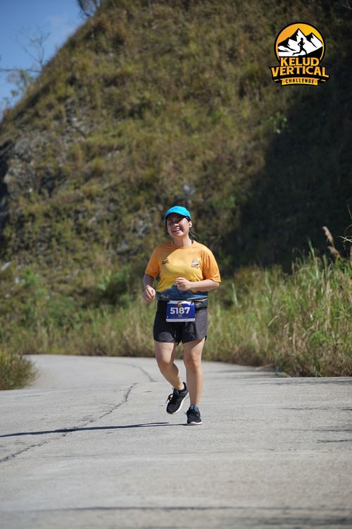 Race photo from Kelud Vertical Challenge 2024
