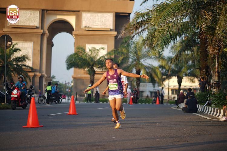 Race photo from Kediri Half Marathon 2024