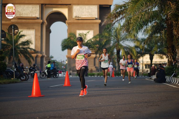 Race photo from Kediri Half Marathon 2024