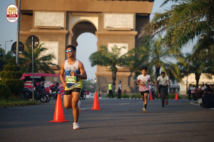 Race photo from Kediri Half Marathon 2024