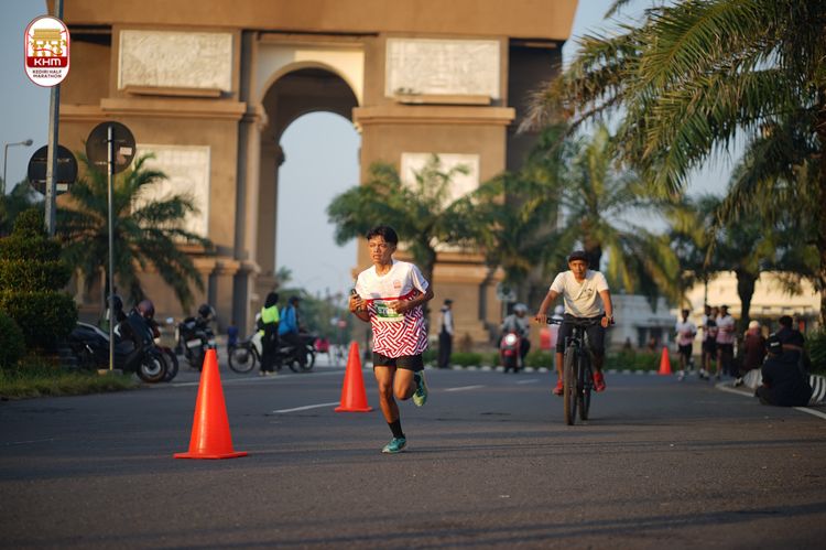 Race photo from Kediri Half Marathon 2024