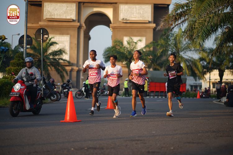 Race photo from Kediri Half Marathon 2024