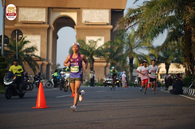 Race photo from Kediri Half Marathon 2024