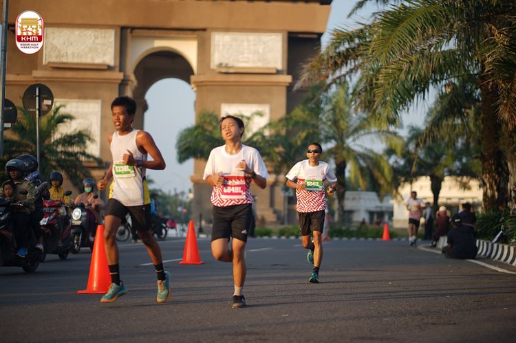 Race photo from Kediri Half Marathon 2024