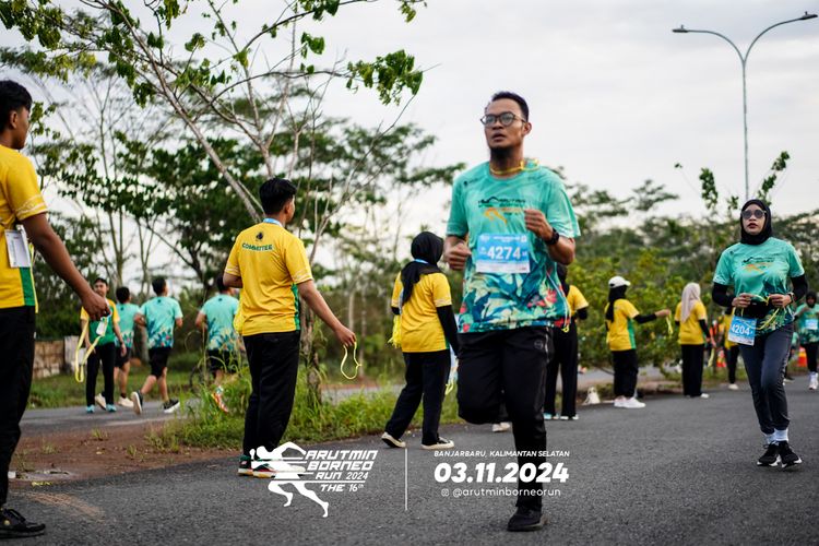 Race photo from Arutmin Borneo Run 2024