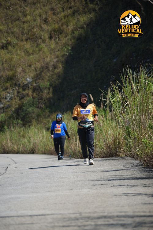 Race photo from Kelud Vertical Challenge 2024