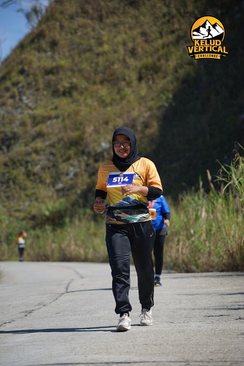 Race photo from Kelud Vertical Challenge 2024