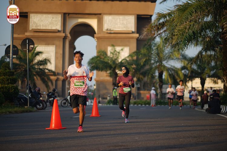 Race photo from Kediri Half Marathon 2024