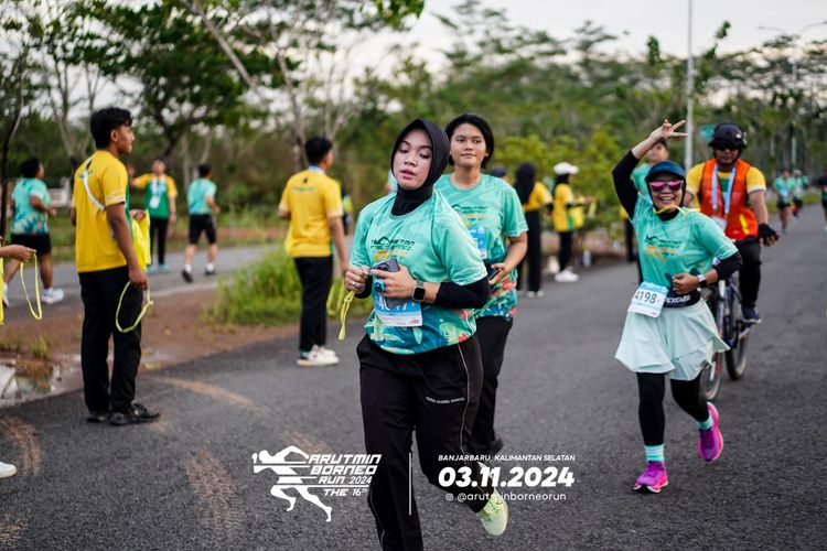 Race photo from Arutmin Borneo Run 2024