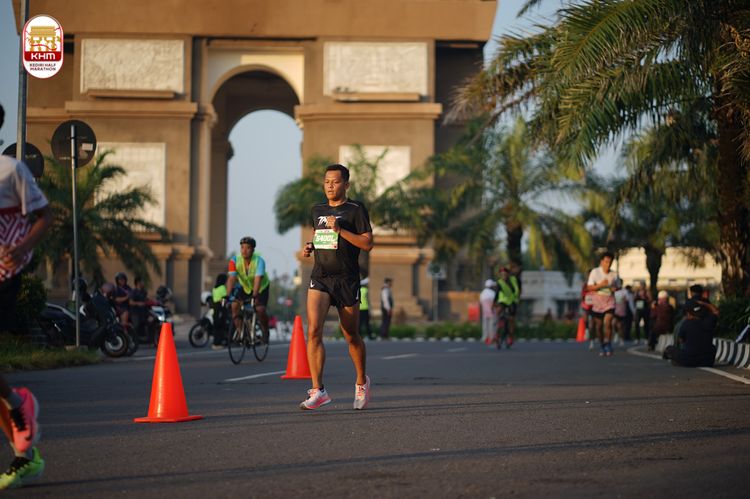 Race photo from Kediri Half Marathon 2024