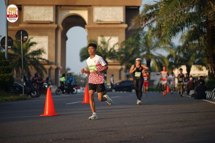 Race photo from Kediri Half Marathon 2024