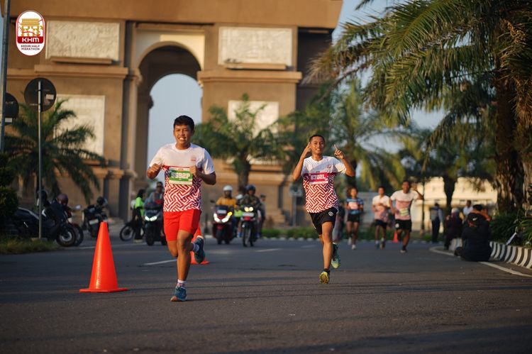 Race photo from Kediri Half Marathon 2024