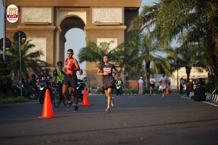 Race photo from Kediri Half Marathon 2024