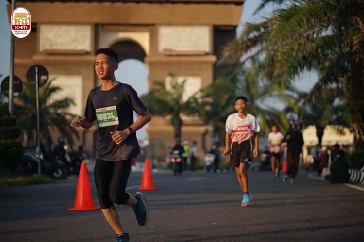 Race photo from Kediri Half Marathon 2024