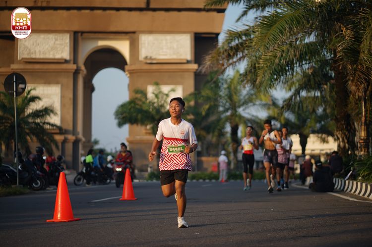 Race photo from Kediri Half Marathon 2024