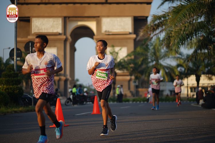 Race photo from Kediri Half Marathon 2024