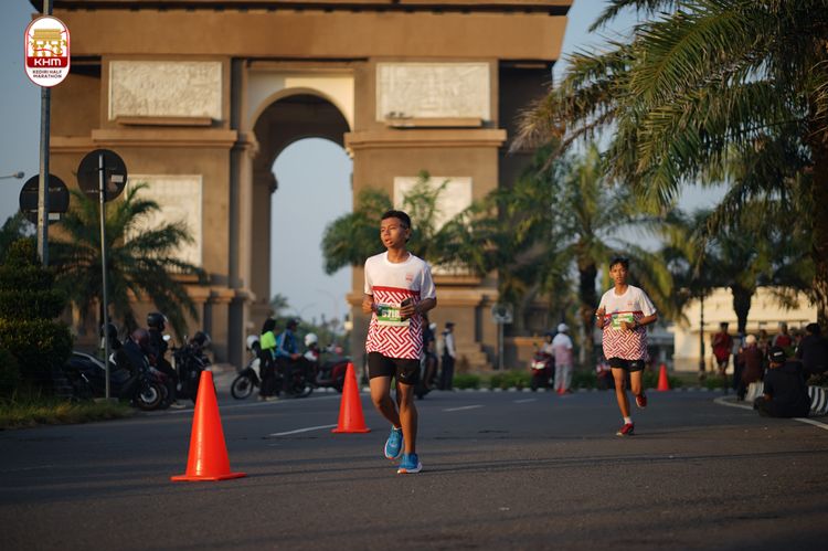Race photo from Kediri Half Marathon 2024