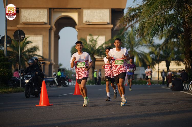 Race photo from Kediri Half Marathon 2024