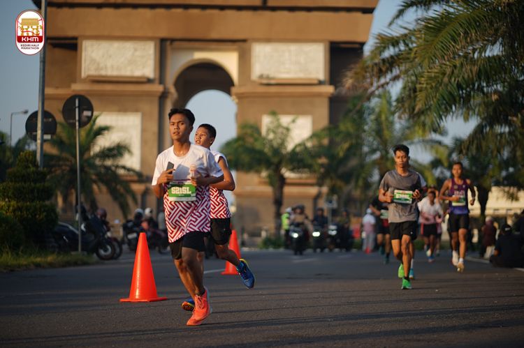 Race photo from Kediri Half Marathon 2024