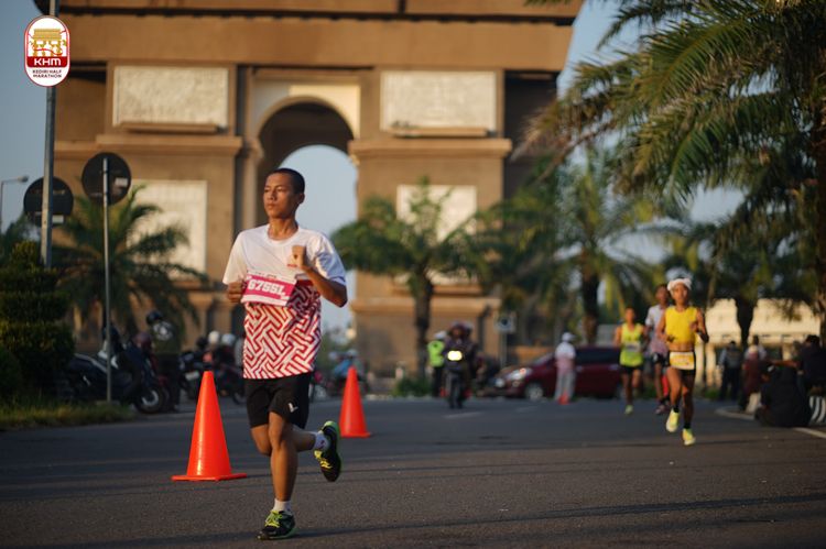 Race photo from Kediri Half Marathon 2024