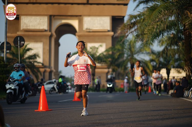 Race photo from Kediri Half Marathon 2024