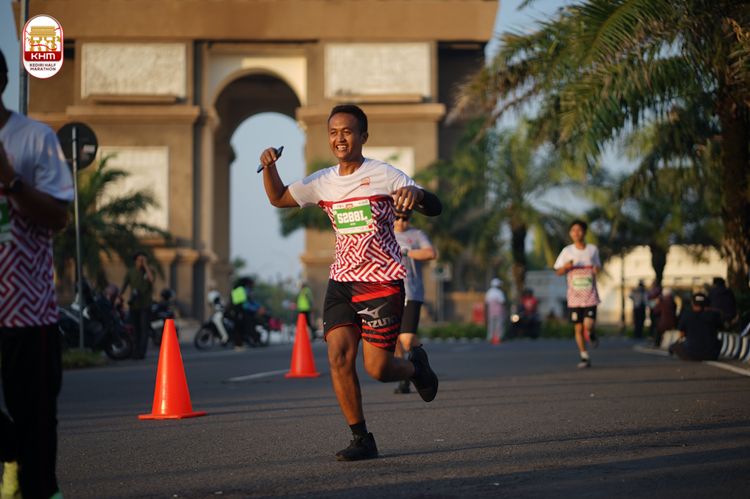 Race photo from Kediri Half Marathon 2024