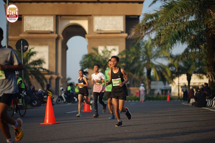 Race photo from Kediri Half Marathon 2024