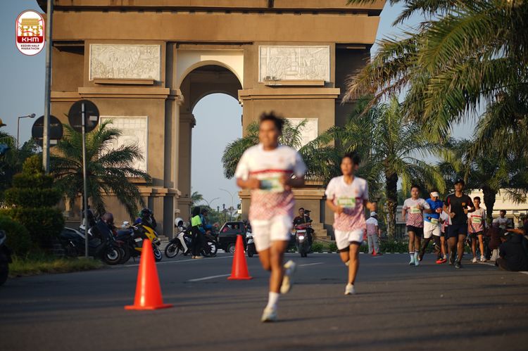 Race photo from Kediri Half Marathon 2024