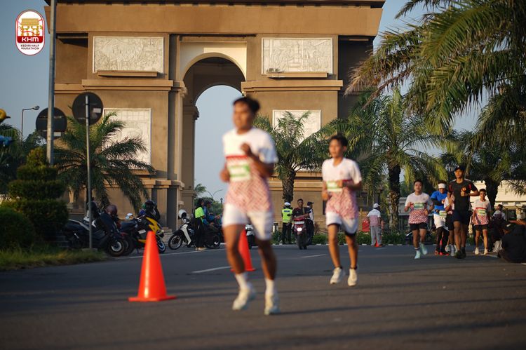 Race photo from Kediri Half Marathon 2024