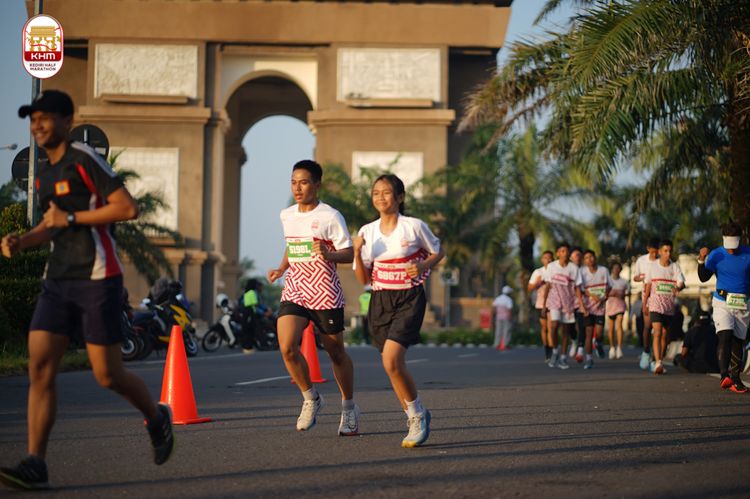 Race photo from Kediri Half Marathon 2024
