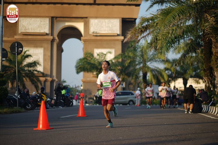 Race photo from Kediri Half Marathon 2024
