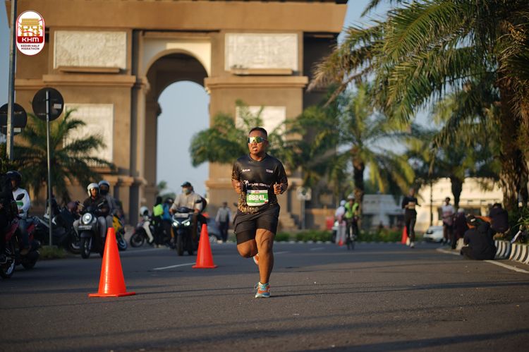 Race photo from Kediri Half Marathon 2024