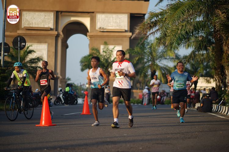 Race photo from Kediri Half Marathon 2024
