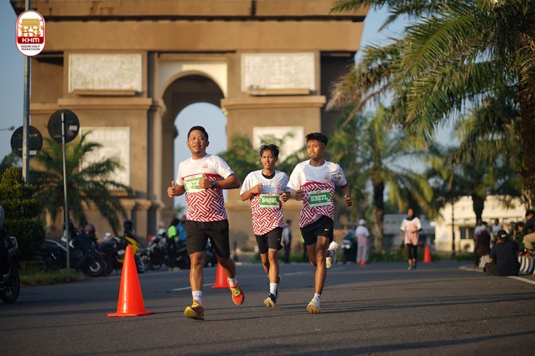 Race photo from Kediri Half Marathon 2024