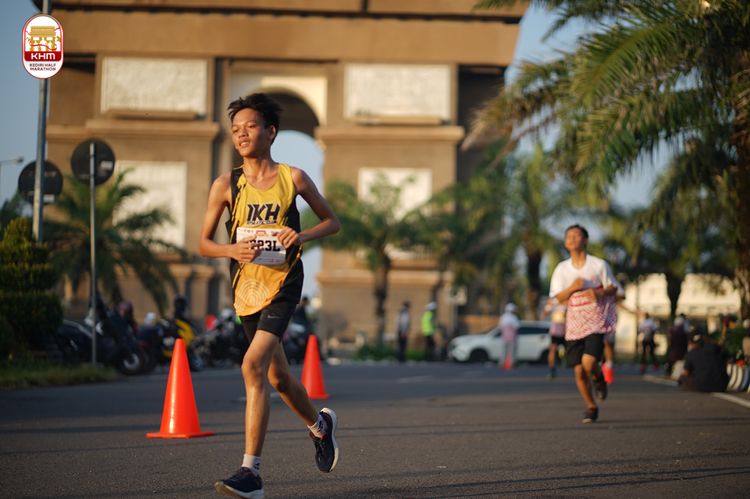 Race photo from Kediri Half Marathon 2024
