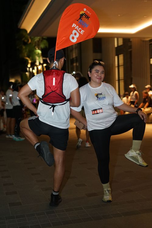 Race photo from PIK NITE RUN VIBES