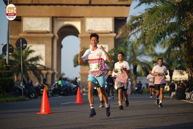 Race photo from Kediri Half Marathon 2024