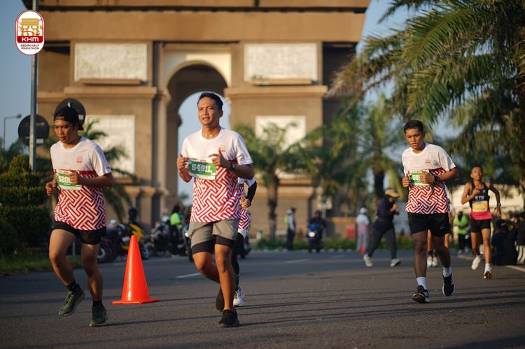 Race photo from Kediri Half Marathon 2024