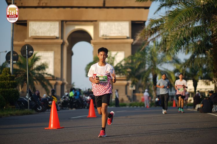Race photo from Kediri Half Marathon 2024