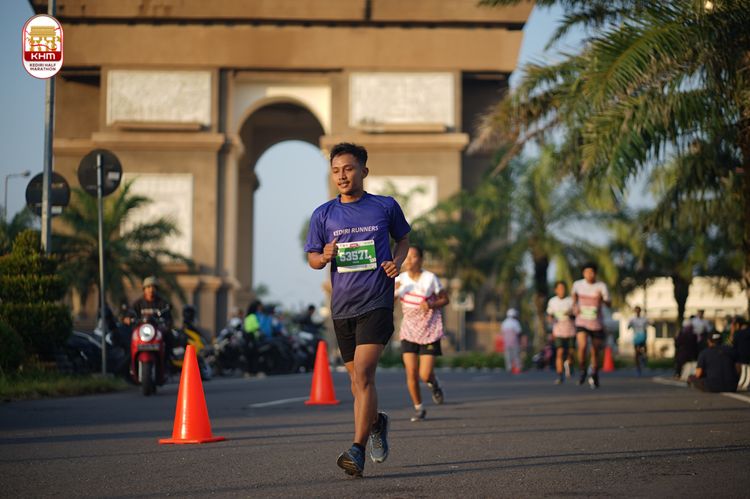 Race photo from Kediri Half Marathon 2024