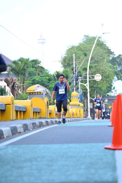 Race photo from KEMLU RUN 2025