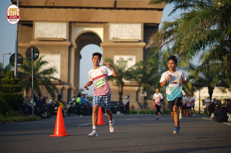 Race photo from Kediri Half Marathon 2024