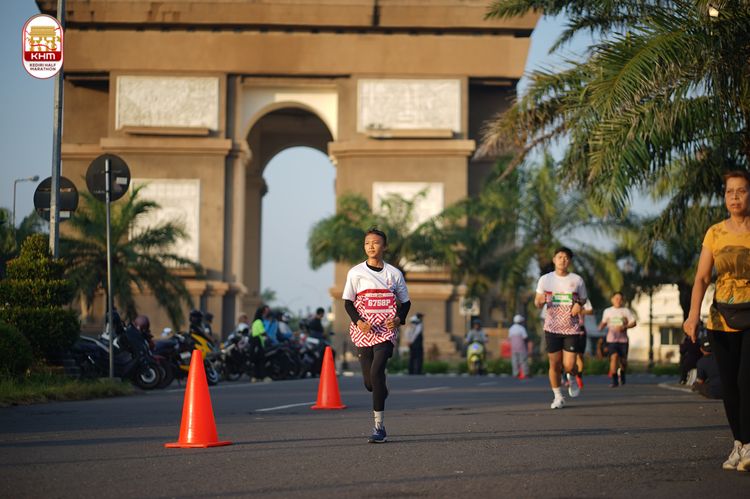 Race photo from Kediri Half Marathon 2024